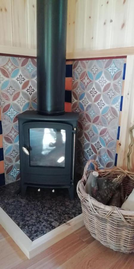 Sapphire Forest Garden Shepherd'S Hut Church Stretton Bagian luar foto